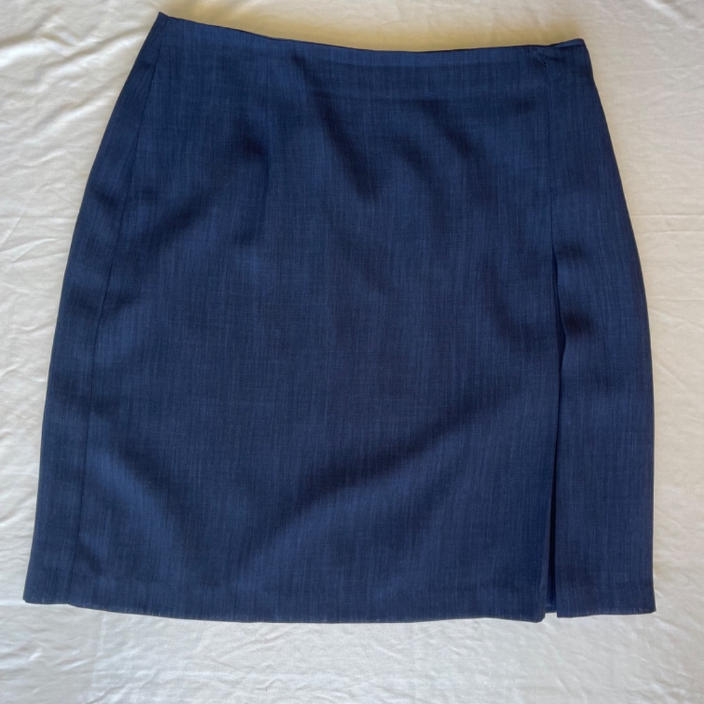 SKIRT - MIA ca 11474 side slit fully lined .